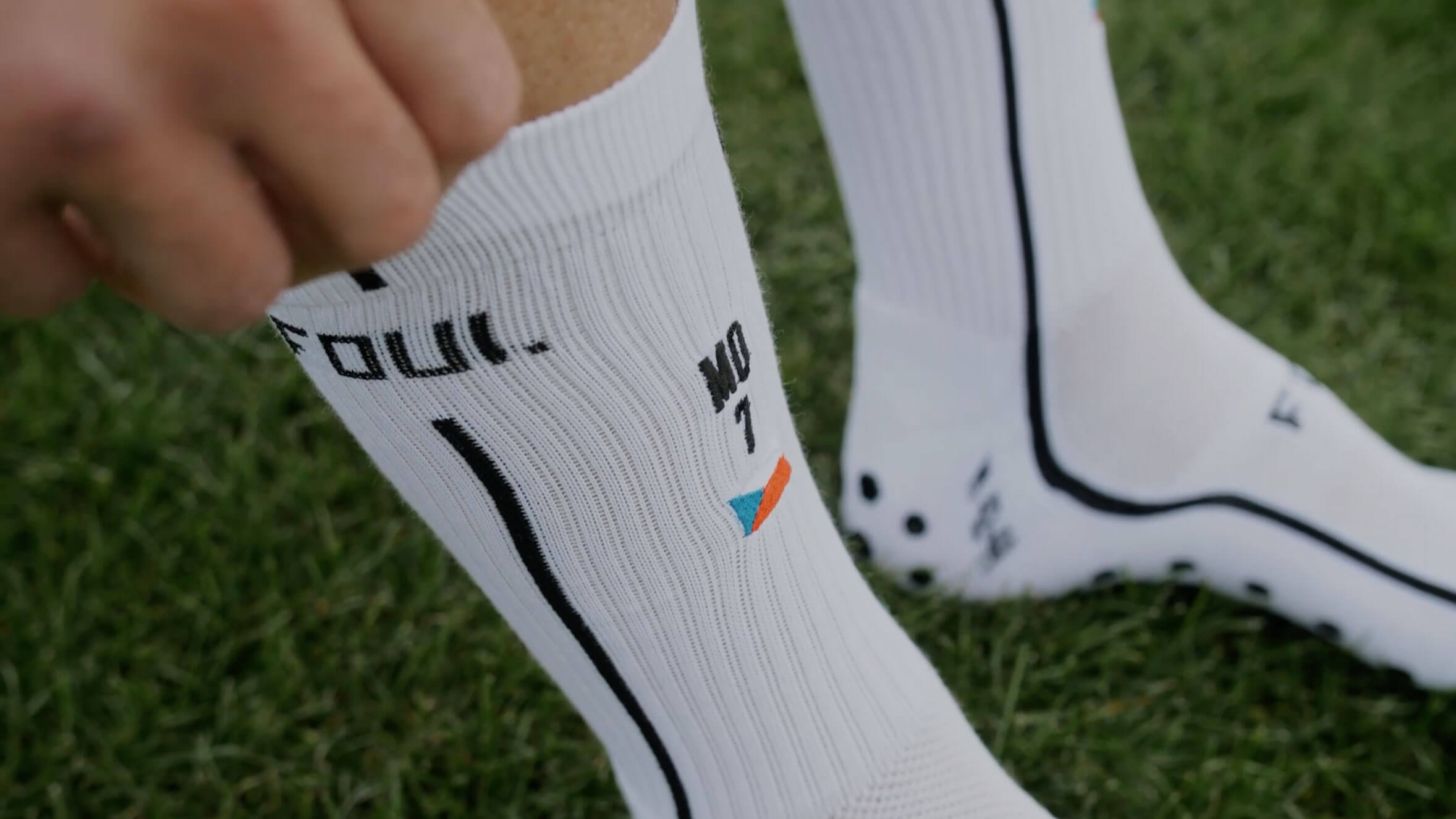 FOUL - Great stability with FOUL grip socks ⚽️🔝 . . #foulteam